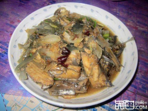 洋葱炒带鱼