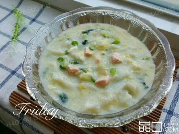 三文鱼奶酪杂蔬鸡蛋面