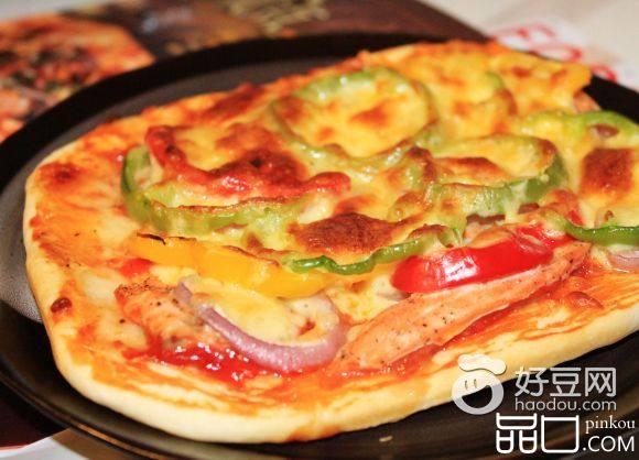 彩椒三文鱼披萨