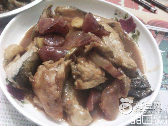腊味三文鱼头