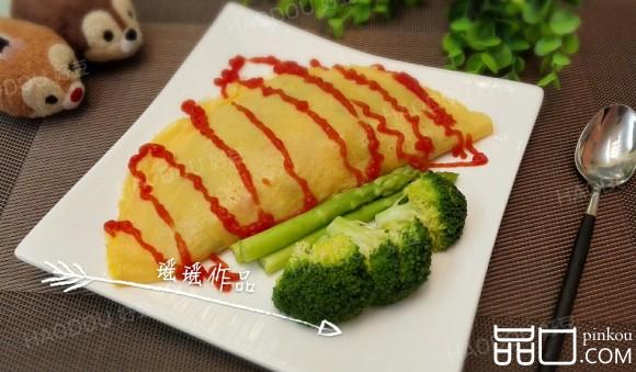 牛肉鲜虾杂蔬蛋包饭
