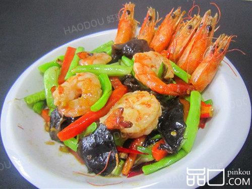 青豆角香爆虾仁