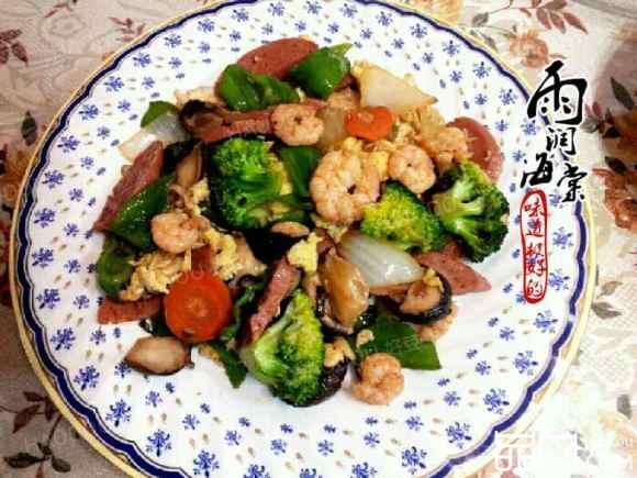 虾仁鸡蛋炒杂蔬