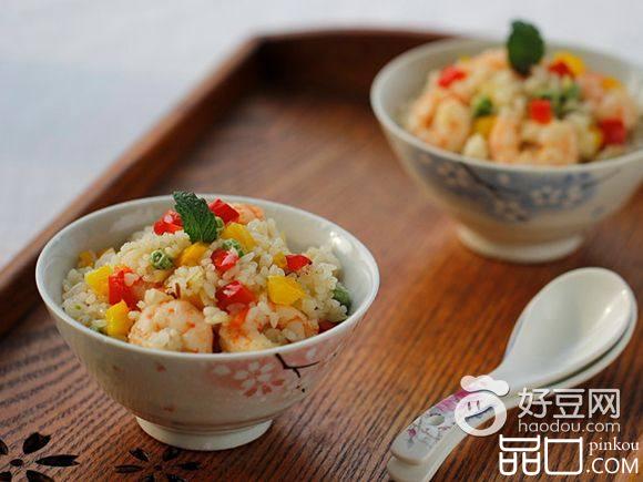 彩椒虾仁炒饭