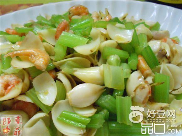 百合西芹炒虾仁