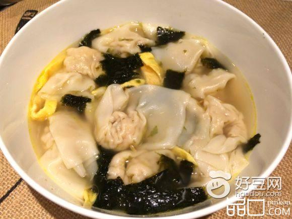 虾仁菜肉馄饨