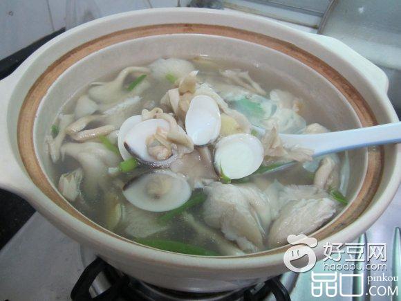 文蛤鲜菇汤