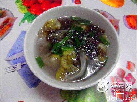 西生菜滚紫菜汤