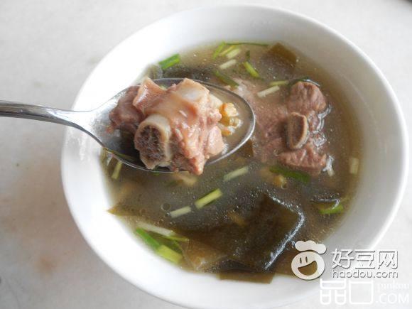 绿豆薏仁海带排骨汤