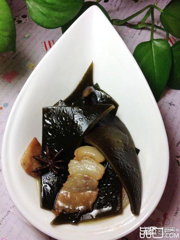 五花肉炖海带