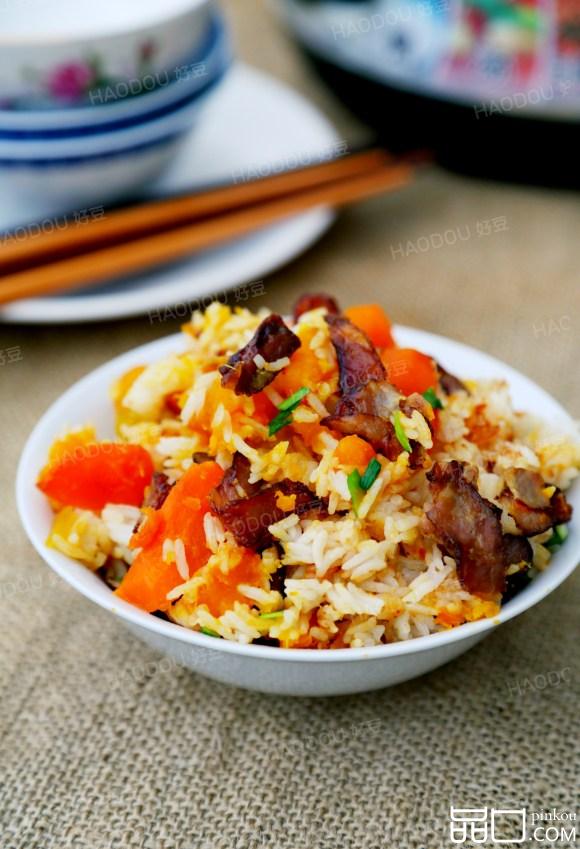 南瓜胡萝卜酱肉焖饭
