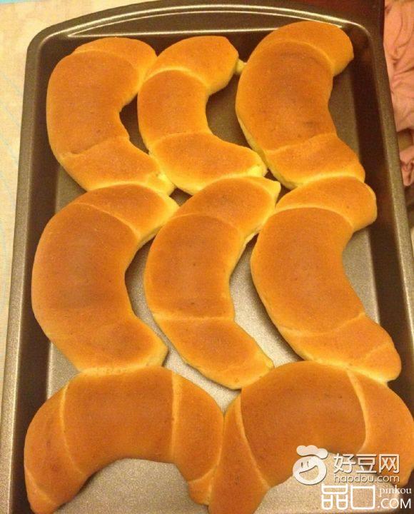 南瓜牛角包