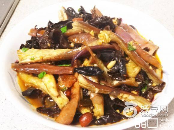 茄子拌木耳