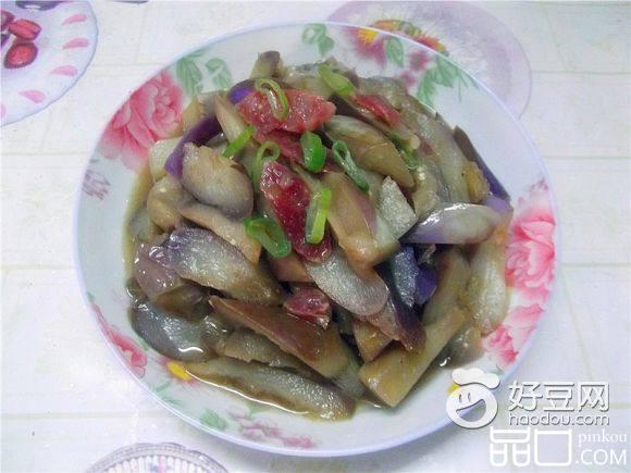 腊肠炒茄子