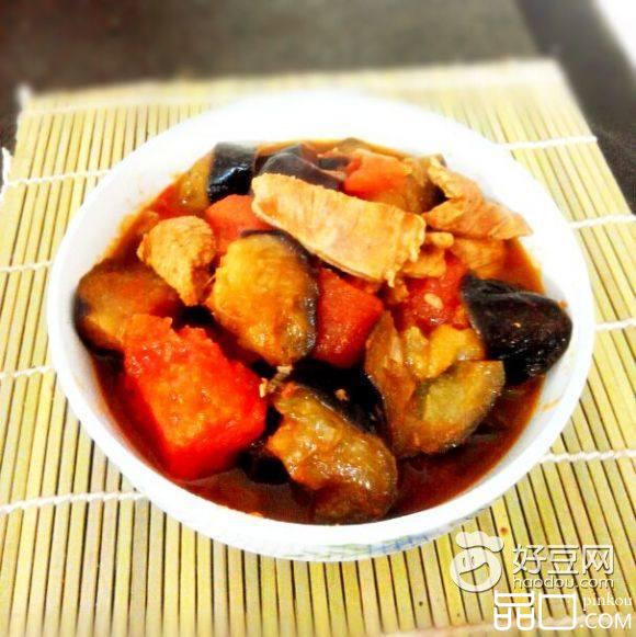 西红柿烧肉片茄子