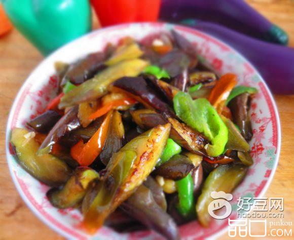 青红辣椒炒茄子
