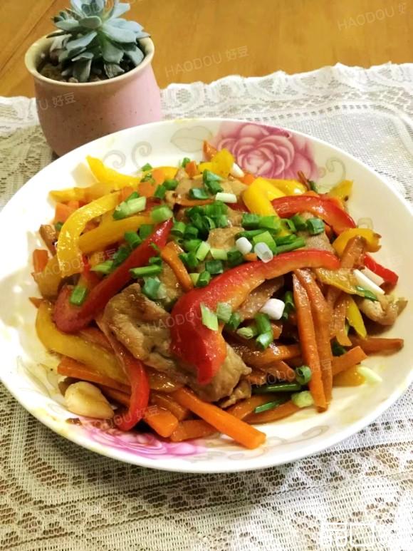 菜椒炒肉片