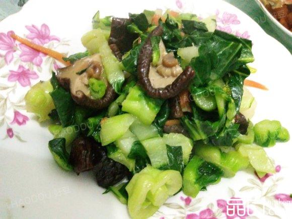 胡萝卜香菇炒青菜