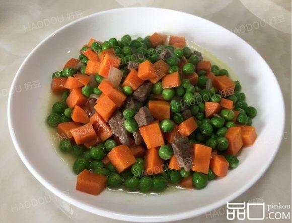 胡萝卜炒青豆