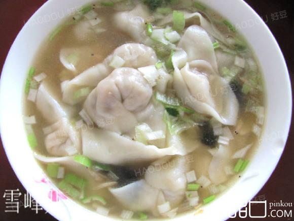 胡萝卜鲜肉馄饨