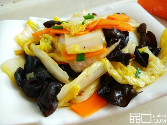 黑木耳炒白菜梗娃娃菜