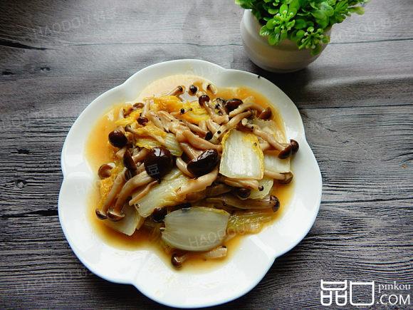 白菜炒蟹味菇