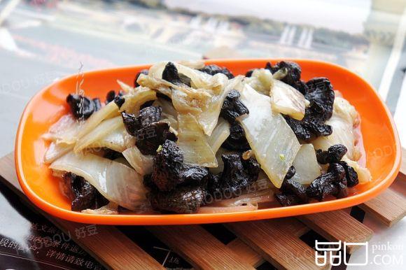 白菜炒黑蘑