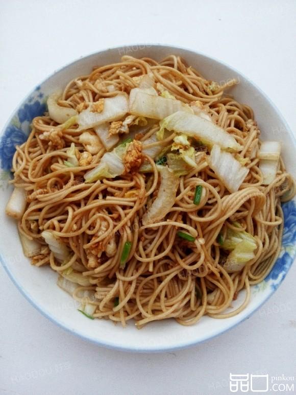 白菜鸡蛋炒面