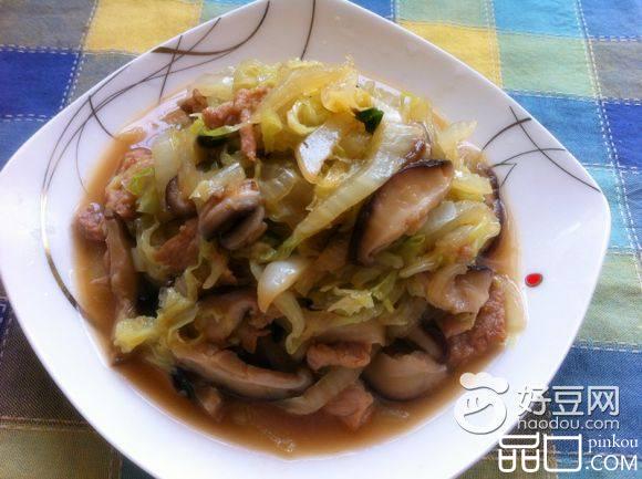 白菜香菇炒肉