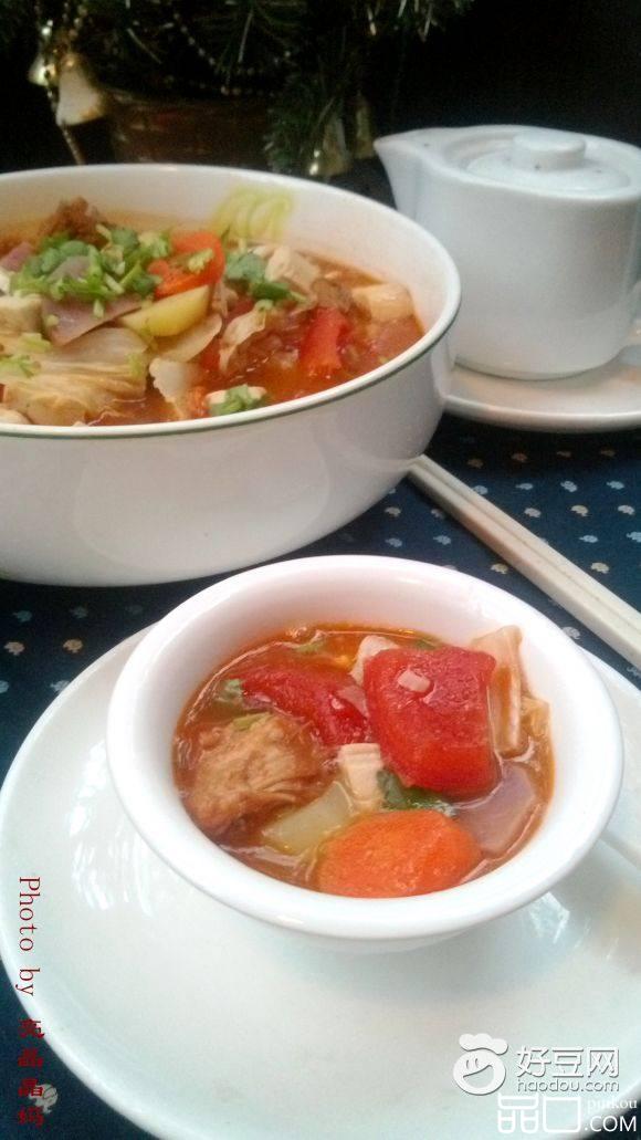 杂蔬牛腩豆腐汤