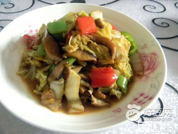 白菜炒香菇