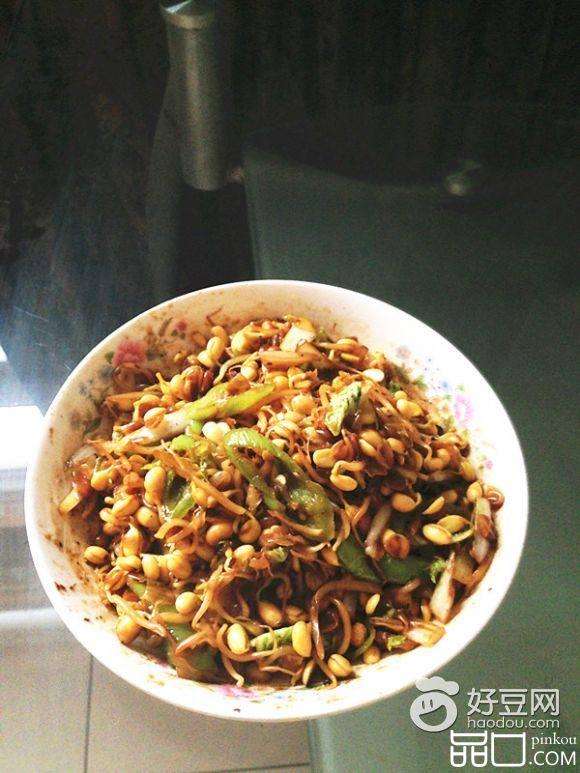 辣椒白菜炒黄豆芽