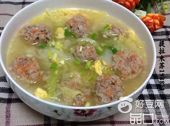 白菜汆丸子