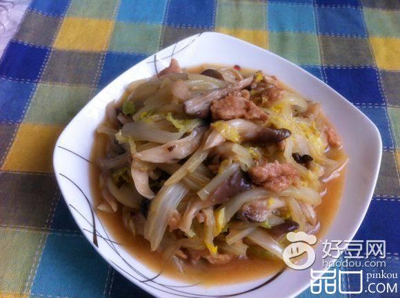 白菜鲜蘑炒肉