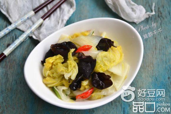 炒黑白菜