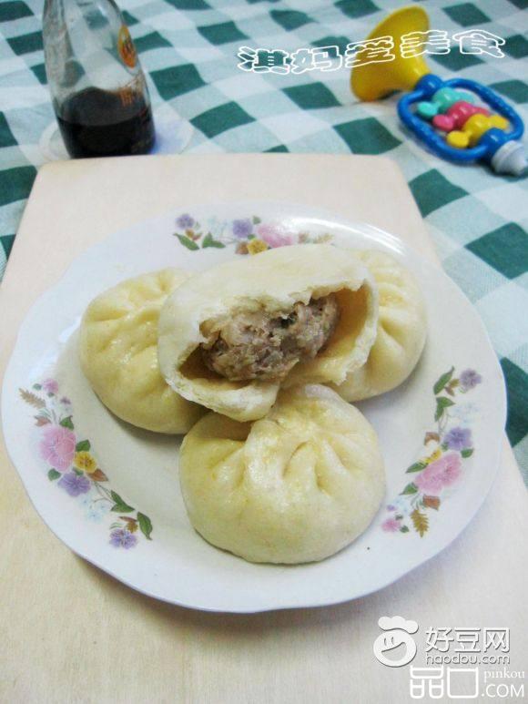 白菜鲜鱿肉包子