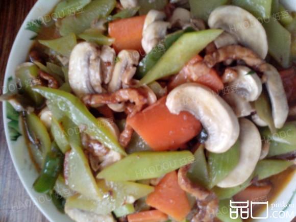 蘑菇笋片