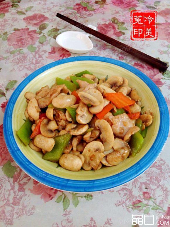 口蘑莴笋胡萝卜炒肉