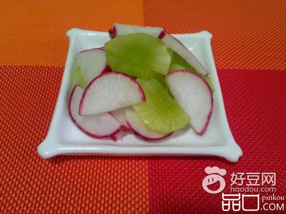 凉拌莴笋水萝卜