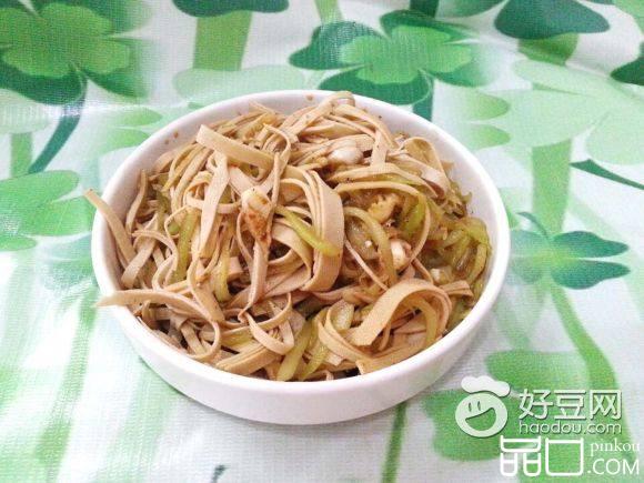 莴笋拌千张