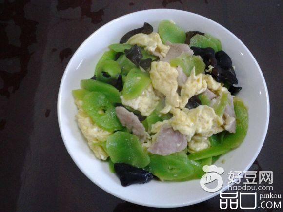 肉片莴笋炒鸡蛋