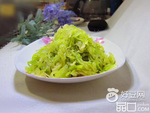 凉拌笋丝
