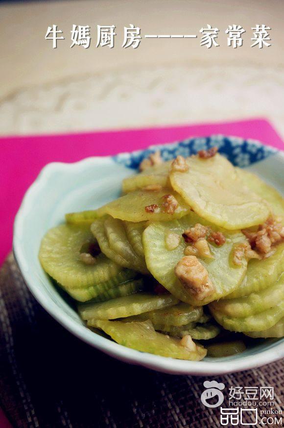 蒜香肉末莴笋