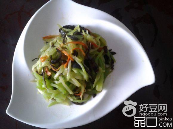莴笋炒黑木耳