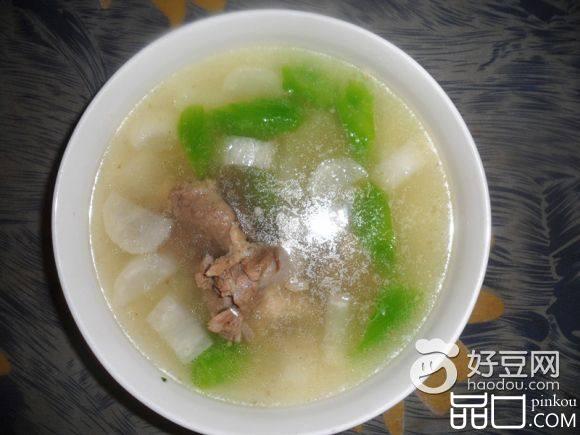 莴笋萝卜骨头汤