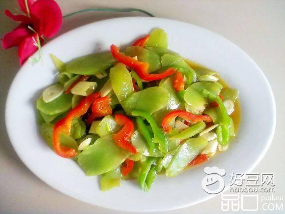 双椒炒莴笋