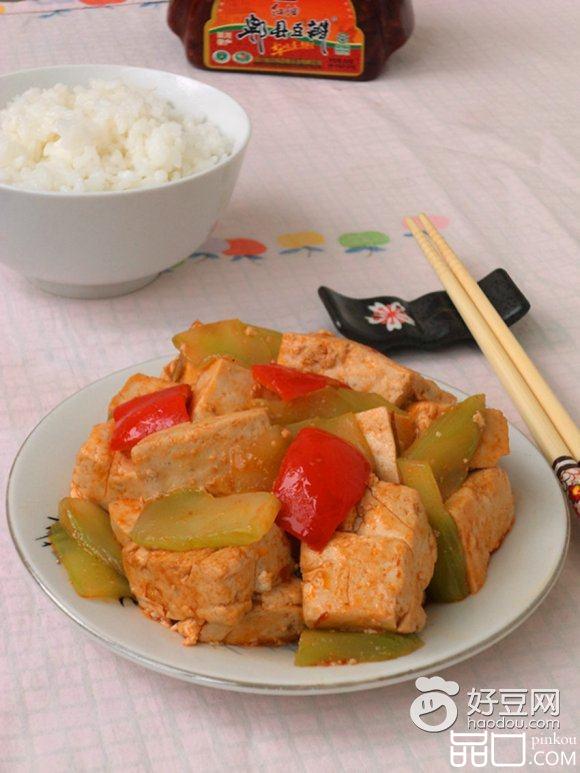 笋烧辣豆腐