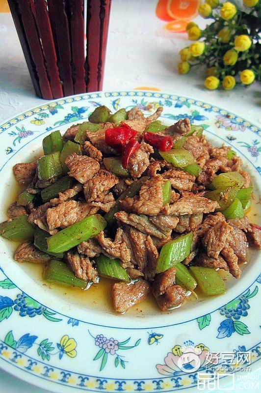 莴笋丁炒瘦肉