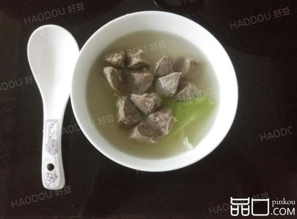 牛肉丸生菜汤
