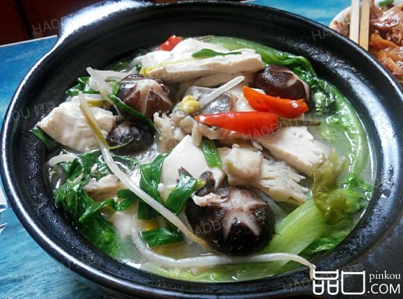 鱼骨豆腐煲